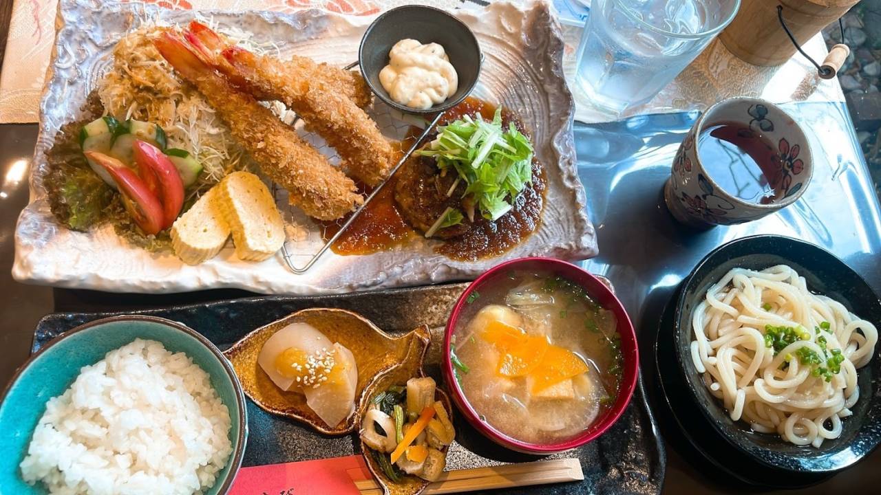 三日月町でランチ🍚